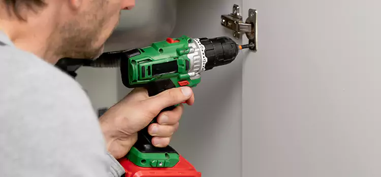 Commercial Door Hinge Repair Suisun City