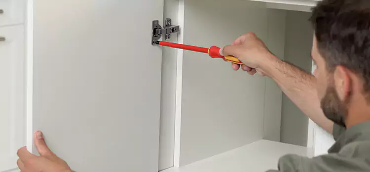 Screen Door Hinge Repair Suisun City